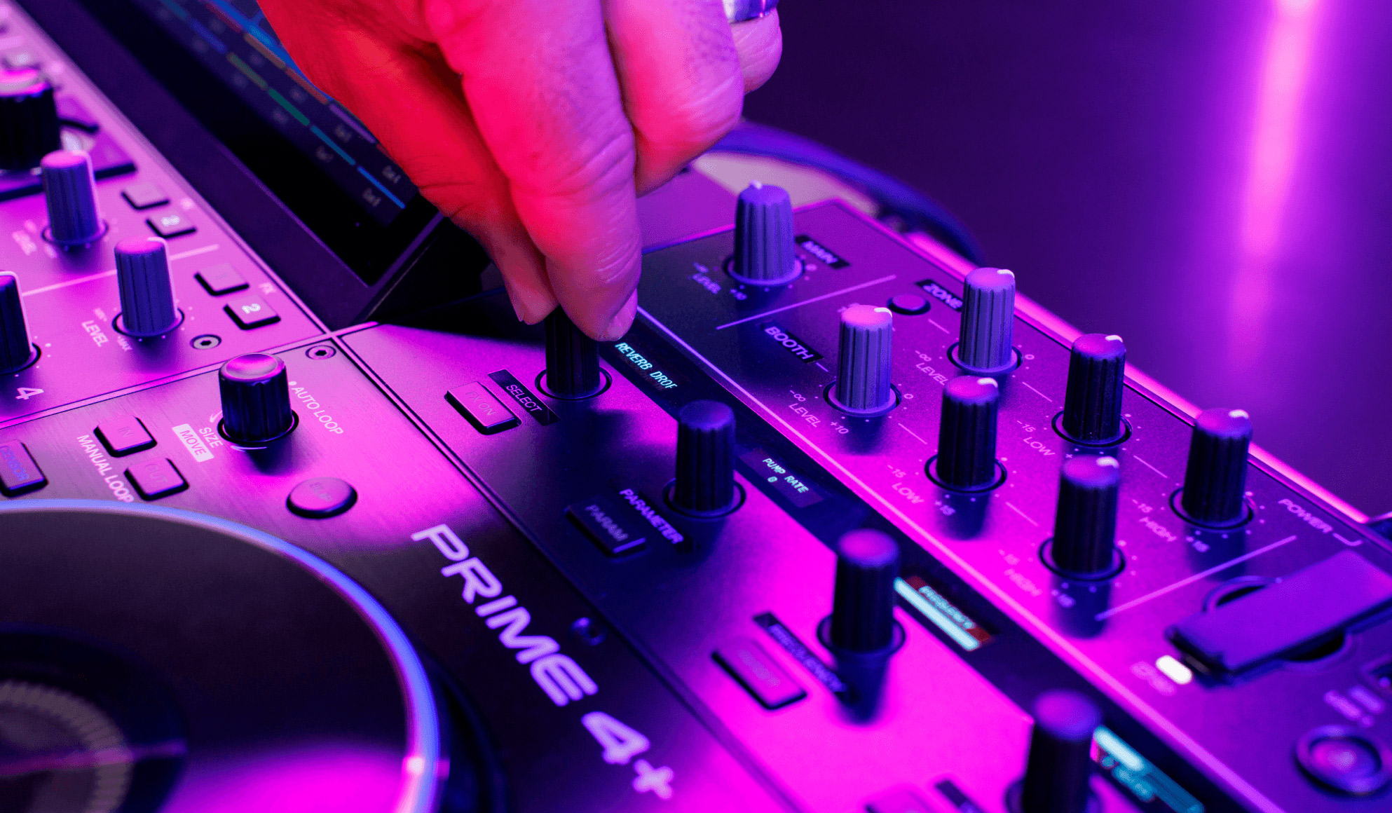 Denon DJ Prime 4+ (Plus) Controladora-------