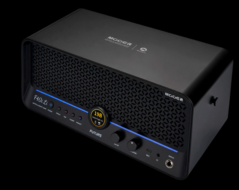 Mooer F40i Li Amp Multiuso - Preto-